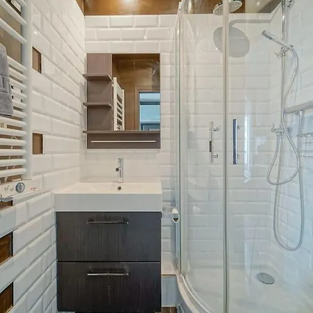 Doorman - Parisian Historic Gem - Location Apartment *